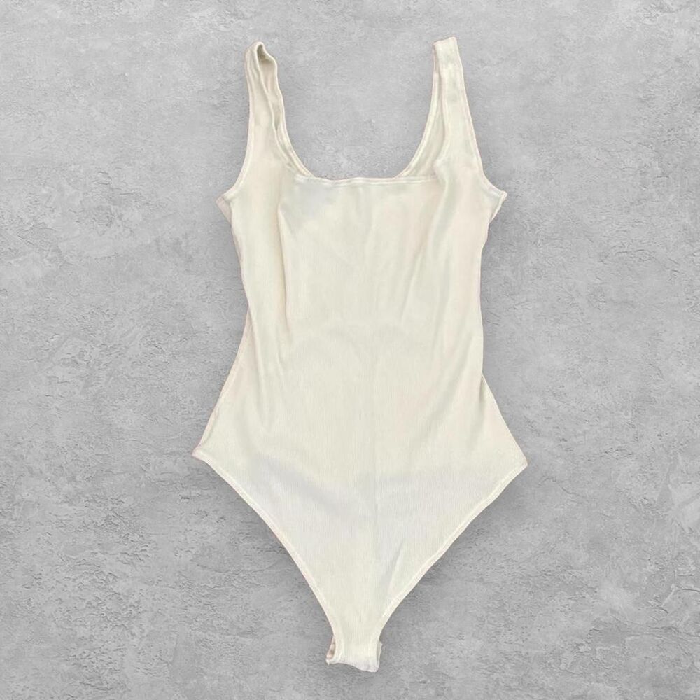 SKIMS Cotton Rib Square Neck Bodysuit Bone L Clean Girl Coquette